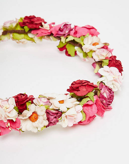 Guirnalda para el pelo con diseño de flores vintage de ASOS Wedding | ASOS