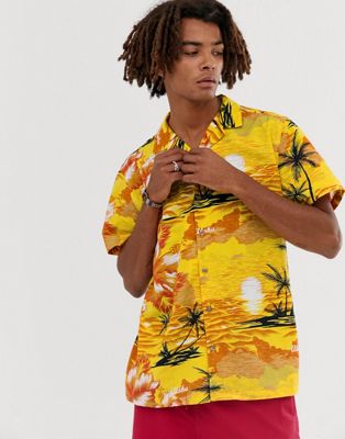 Gul skjorte med reverskrave i vintage palmeprint fra Brooklyn Supply Co
