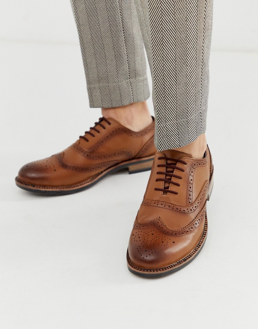 Gyldenbrune kraftige skindbrogues oxford-sko fra Redfoot-Tan