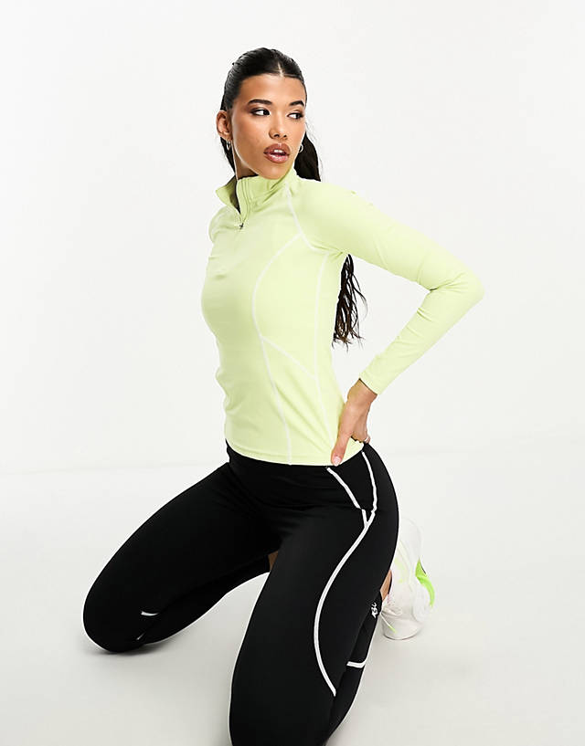 Gym King - motivate contoured 1/4 zip long sleeve top in bright green