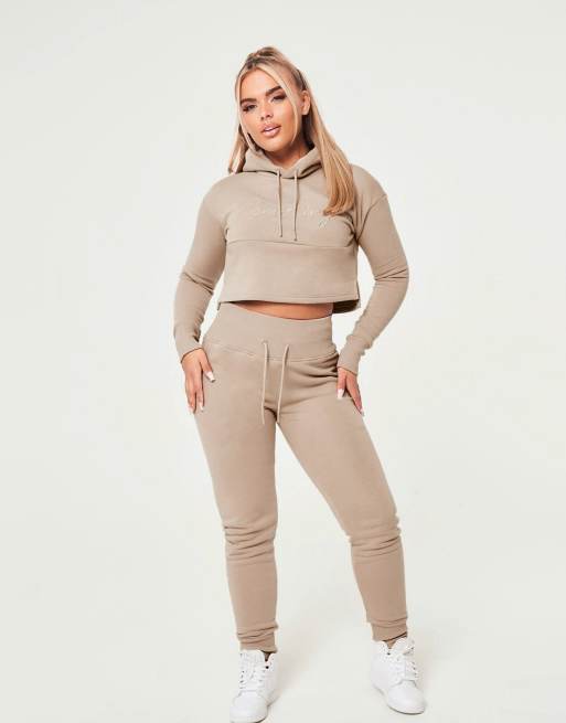 Beige gym store king tracksuit