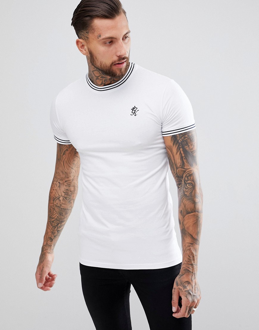 Gym King - T-shirt attillata bianca con righe a contrasto su collo e maniche-Bianco