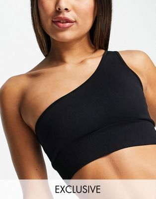 GymPro Apparel flow sports bra in black