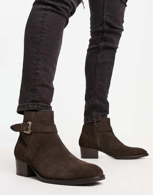 H By Hudson – Asher Cuban – Bruna chelseaboots i mocka med remmar, endast hos ASOS 