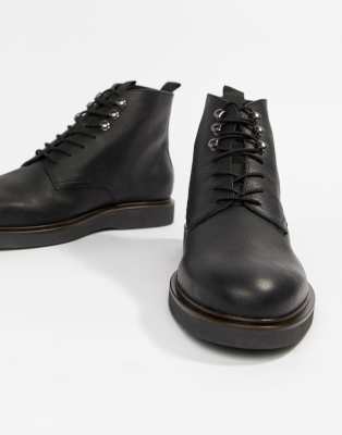 h by hudson battle lace up boots in khaki suede