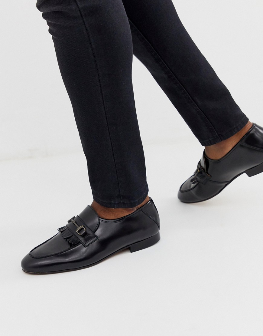 H by Hudson – Chichister – Svarta loafers i läder med spänne