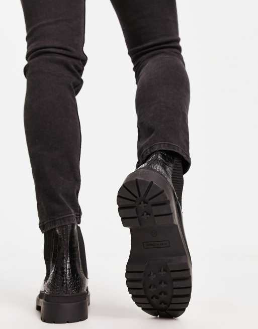 H by Hudson Exclusive Aden chelsea boots in black , 2 of 4