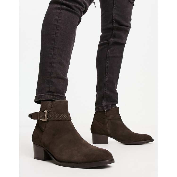 The asher boot deals in suede and leather