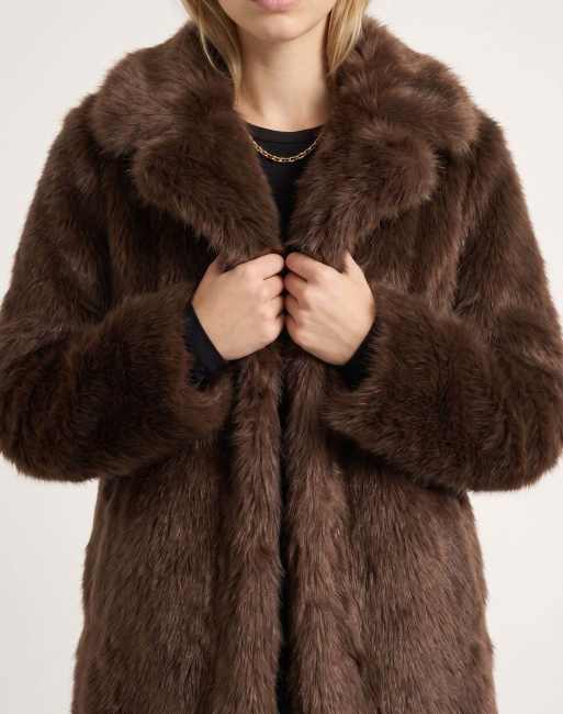 Harry Brown Margaux long fur coat in brown, 3 of 5