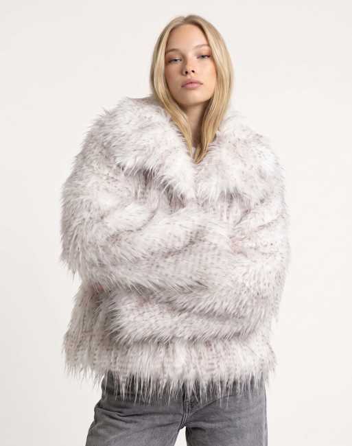 Harry Brown Odette fur coat in white, 3 of 4
