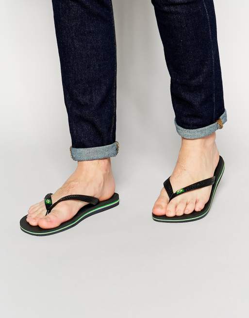 https://images.asos-media.com/products/havaianas-brasil-flip-flops/1487353-1-black?$n_640w$&wid=513&fit=constrain