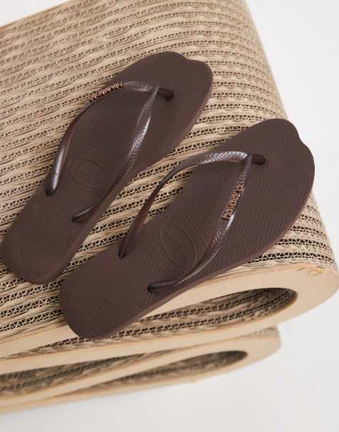 Havaianas - Dunne teenslippers in bruin - view 1