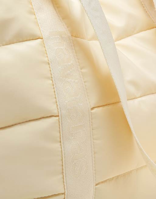 Havaianas Puffer bag in buttercream, 2 of 4