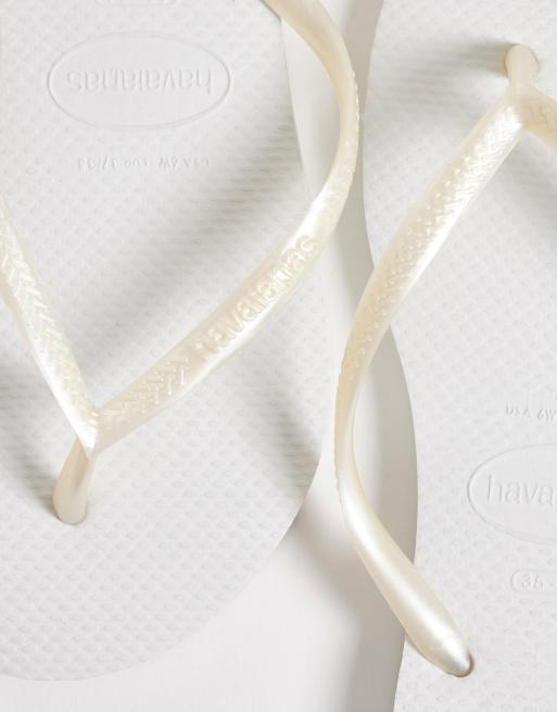 Havaianas – Schmale Zehenstegsandalen in Weiß, 2 von 4