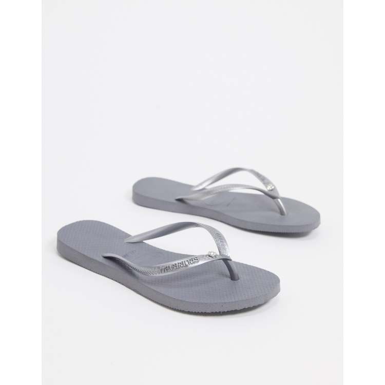 Havaianas Women's Slim Flip Flop, Steel Grey, 35 BR/6 M US : :  Clothing, Shoes & Accessories