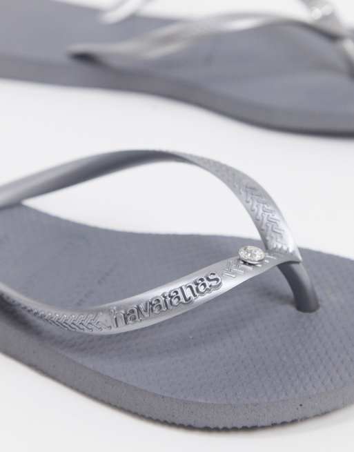 Silver havaianas best sale with crystal