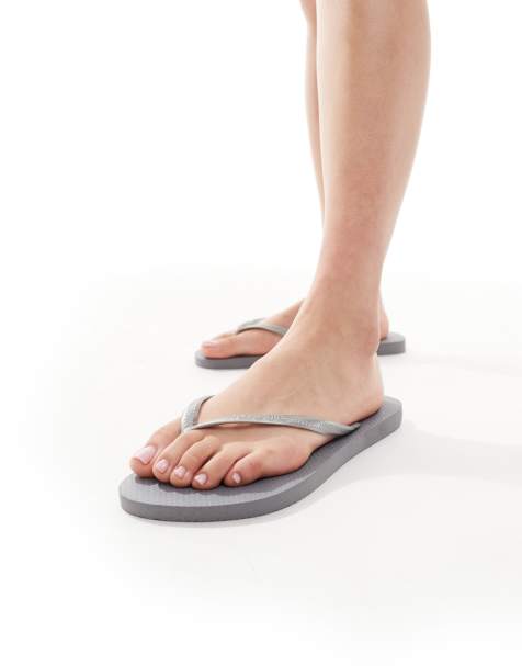 Havaianas - Smalle teenslippers in grijs - view 1
