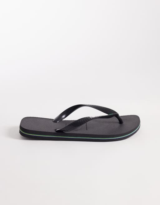 Havaianas unisex Brazil logo flip flops in black, 3 of 4