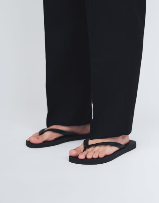 Havaianas unisex flip flops in black, 4 of 7