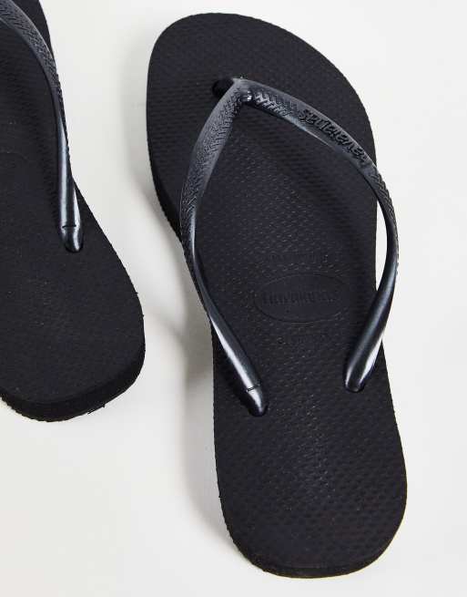 Havaianas – Zehenstegsandalen mit flacher Plateau-Sohle in Schwarz, 3 von 4