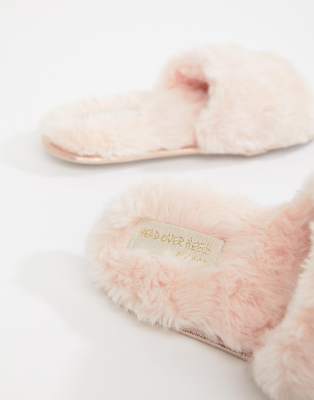 pink fluffy slider slippers