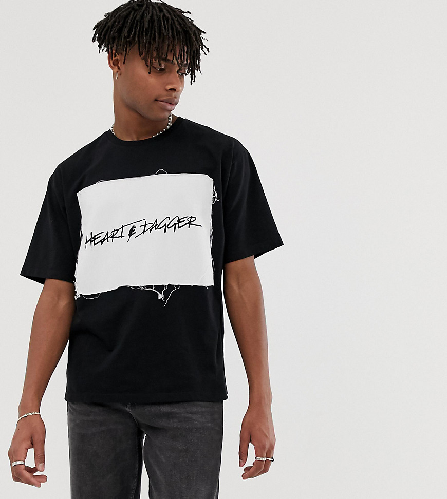 Heart & Dagger - T-shirt met print op de borst in zwart