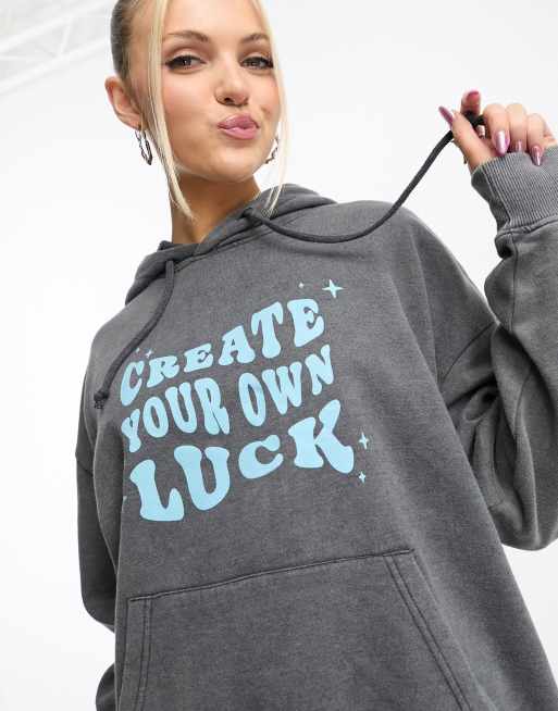 Heartbreak – Bleksvart huvtröja med "Create Your Own Luck"-tryck, 4 av 4