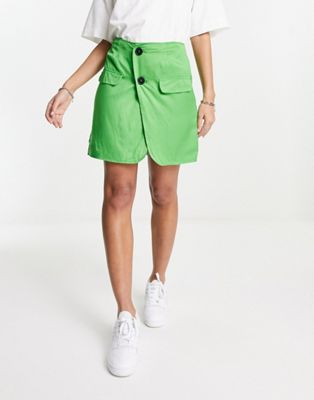 button front mini skirt in lime-Green