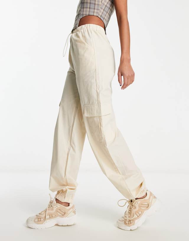 Heartbreak cargo pants in stone