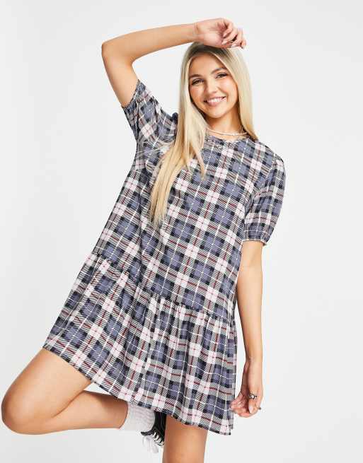 Heartbreak – Hängerkleid mit Schößchen in Blau kariert