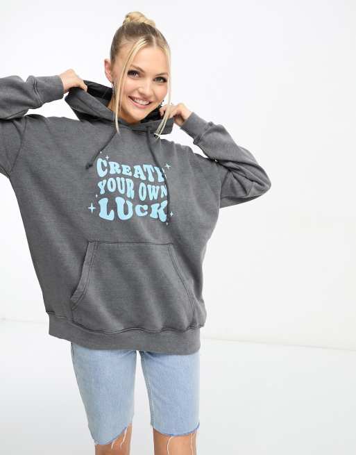 Heartbreak – Kapuzenpullover in verwaschenem Schwarz mit „Create Your Own Luck“-Grafik, 3 von 4