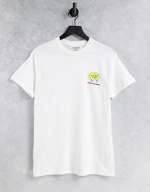 Heartbreak lemon squeeze graphic t-shirt