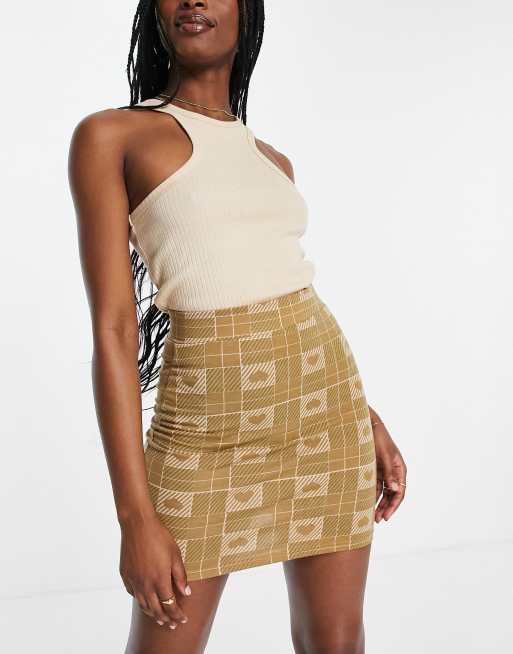Heartbreak mini skirt in heart print (part of a set)