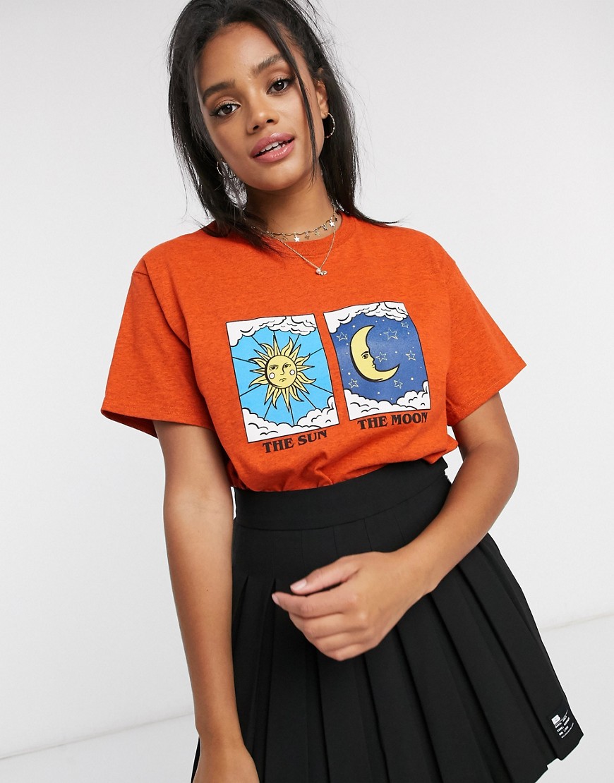Heartbreak - Oversized T-shirt met tarotprint in oranje-Paars