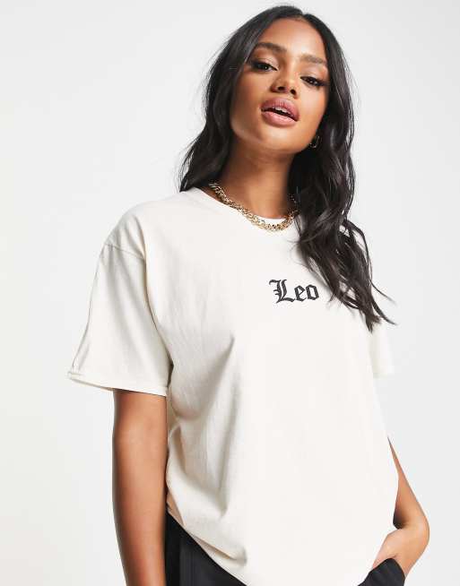 Heartbreak oversized t-shirt with leo star sign in beige