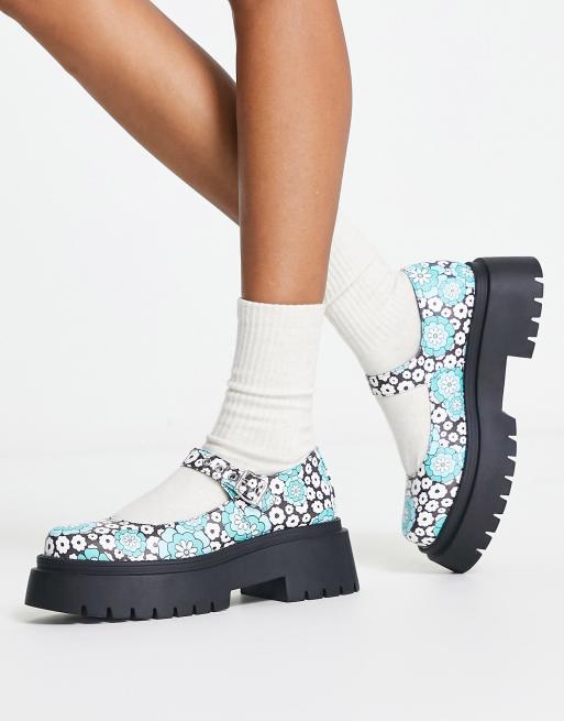 Heartbreak Platte schoenen met dikke zool en madeliefprint ASOS