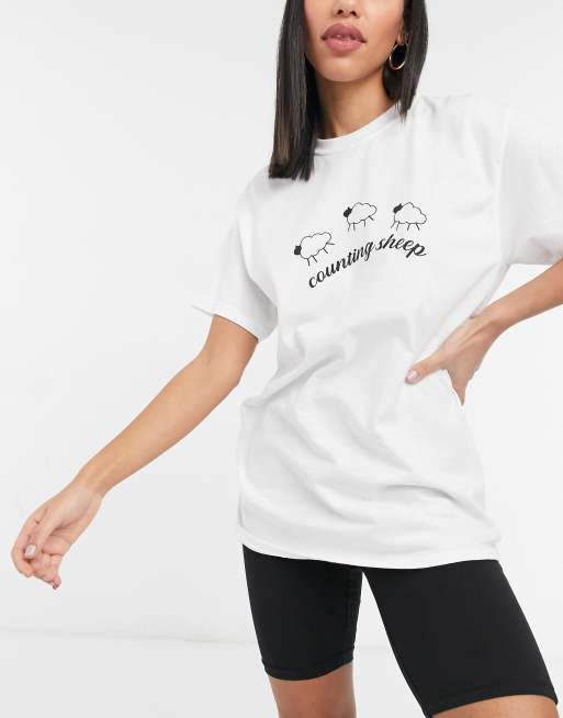 Heartbreak - Pyjamassæt med T-shirt og leggingsshorts og Counting Sheep-print