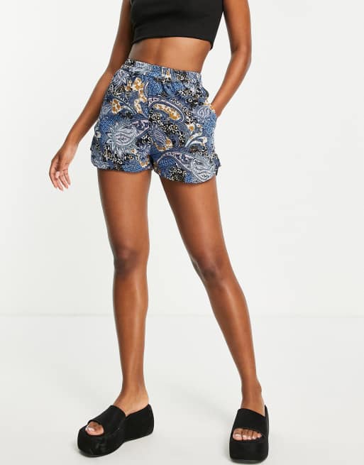Heartbreak shorts in scarf print (part of a set)