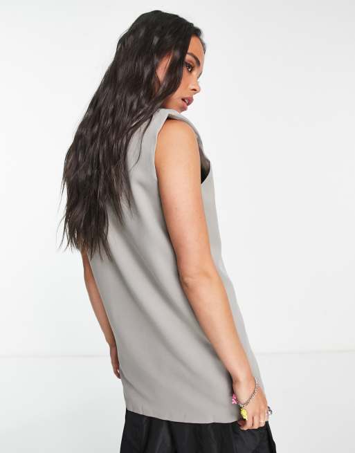 Grey 2025 sleeveless blazer