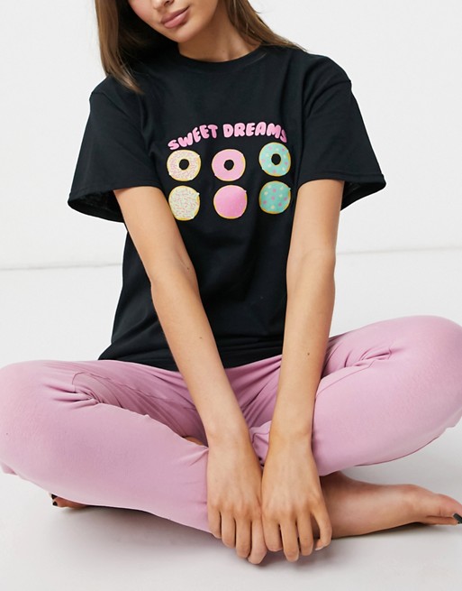 Heartbreak sweet dreams donut pyjama set t-shirt and long bottoms in black and pink
