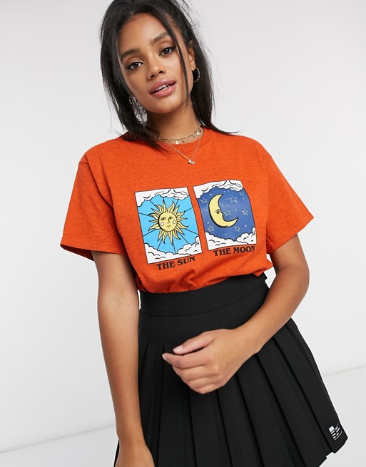 Heartbreak tarot print oversized t-shirt in orange