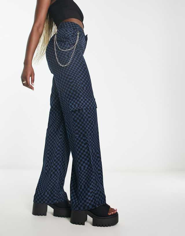 Heartbreak wide leg cargo pants with detachable chain in blue grid print