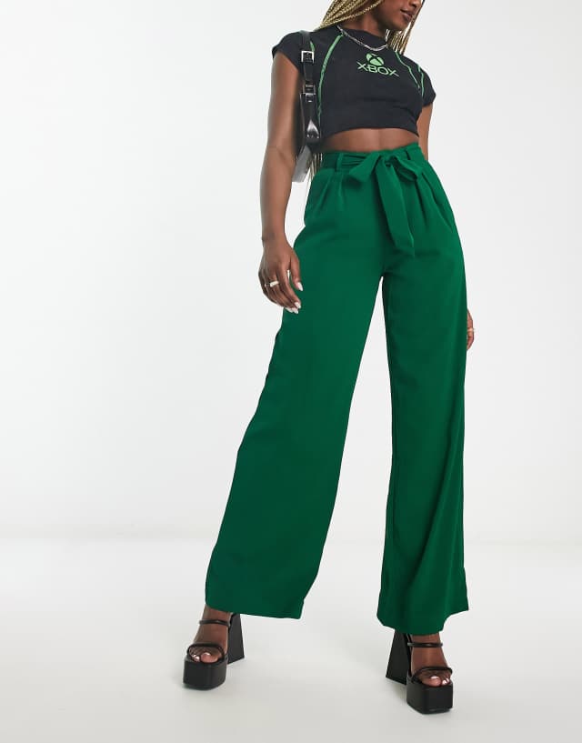 Heartbreak wide leg tie waist belted pants in green