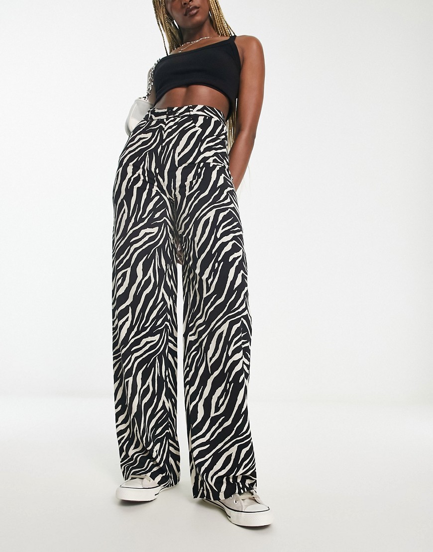 Heartbreak wide leg trousers in zebra print-Black