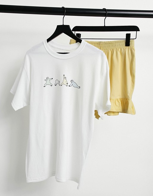 Heartbreak yoga sloth pyjama set t-shirt and frilly shorts in white and yellow