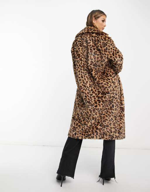 Helene Berman – Brun, leopardmönstrad fuskpälskappa med dubbelknäppning, 2 av 4