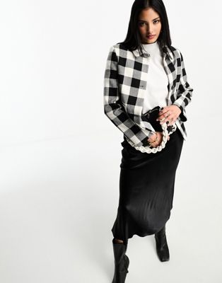 Helene Berman cropped button through jacket in black and white check
