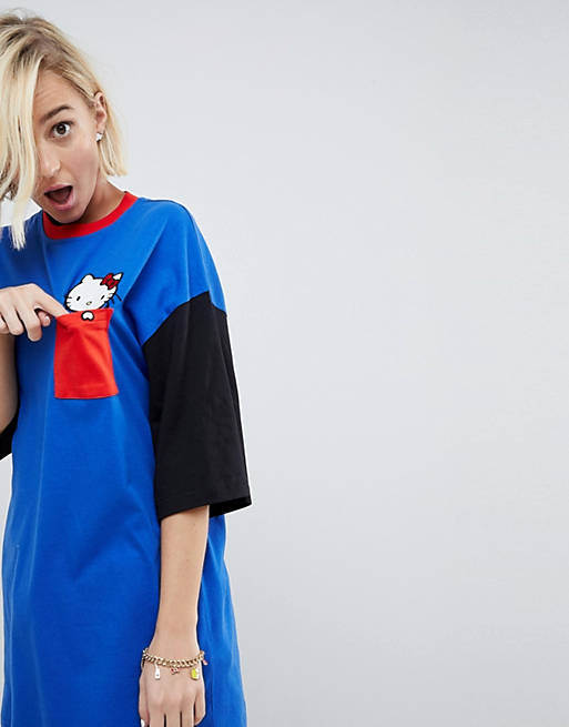 Hello Kitty X ASOS Color Block Oversized T-Shirt With Peeping Motif