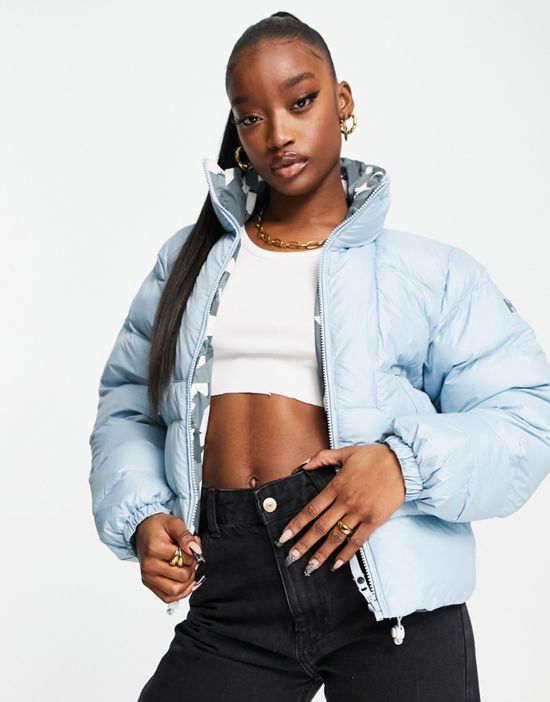 https://images.asos-media.com/products/helly-hansen-reversible-puffer-jacket-in-blue/24024928-1-babytrooper?$n_550w$&wid=550&fit=constrain