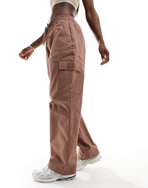 Hera cargo pant in acorn brown 